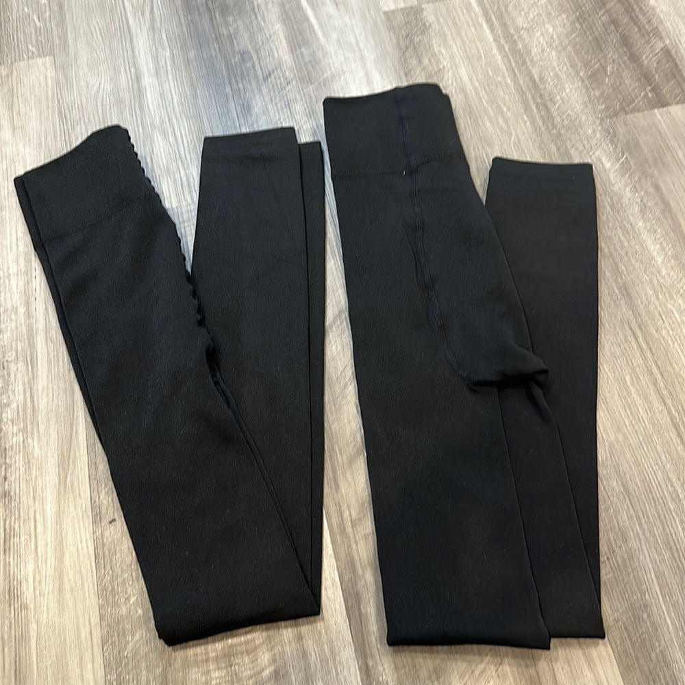 2 pairs of fleece lined leggings - Size L/XL